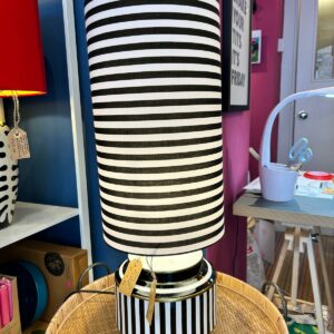 Monochrome Stripe, white interior